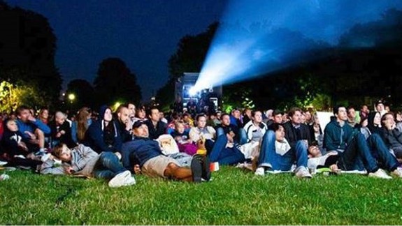 Začína séria letných kino-premietaní pod holým nebom v Ružinove