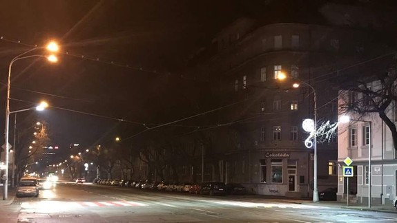 Na Vajnorskej ulici pribudlo osvetlenie priechodu pre chodcov
