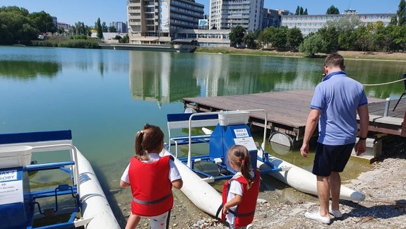 FOTO A VIDEO: Náš tip: Vyskúšali sme vodné bicykle na Štrkoveckom jazere