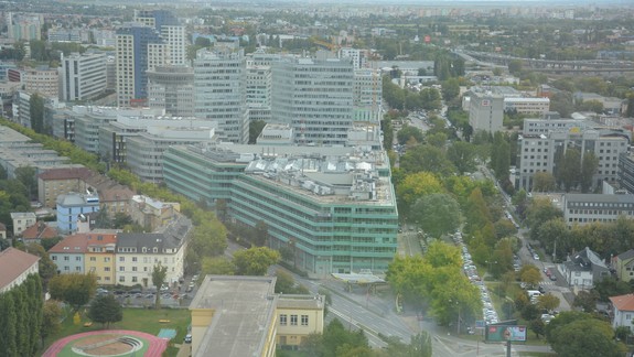 FOTO a VIDEO: Takto vyzerá výhľad na Bratislavu z 25. poschodia Nivy Tower