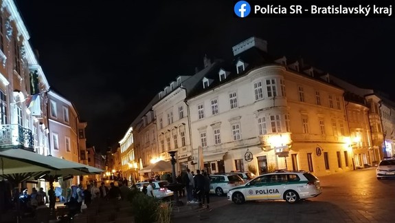 Útočníkov, ktorí cez víkend vyčíňali na Ventúrskej, už policajti zadržali - ide o cudzincov!