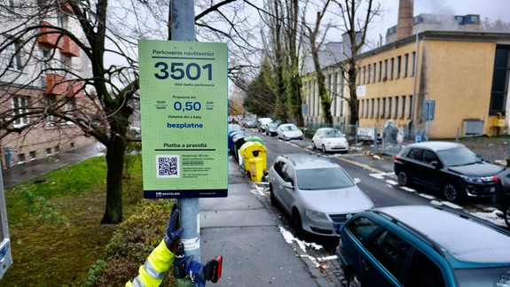 PAAS v Bratislave štartuje: Pozor na parkovanie v regulovanej zóne, z pokuty sa nevyhádate