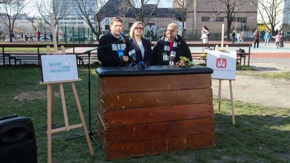 Nové možnosti pre obyvateľov: Staré Mesto otvára sedem školských dvorov pre  verejnosť