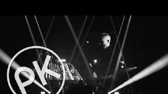 VIDEO: Slávny nemecký DJ Paul Kalkbrenner vystúpil v Bratislave