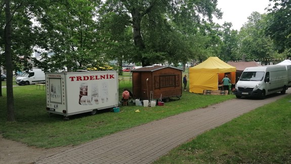 FOTO: Prípravy na Majáles finišujú, Bratislava opäť ožije hudbou v piatok aj v sobotu