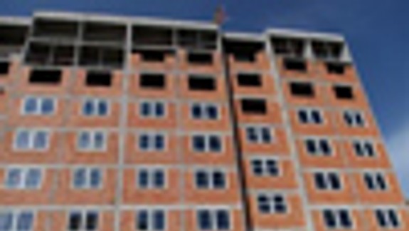 Výstavba nájomného domu v Dúbravke finišuje