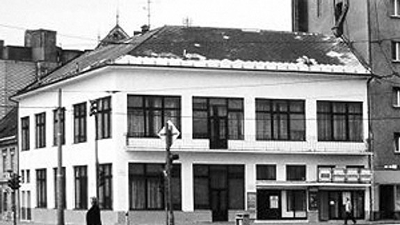 Astorka nebola len hocijaká kaviareň II.