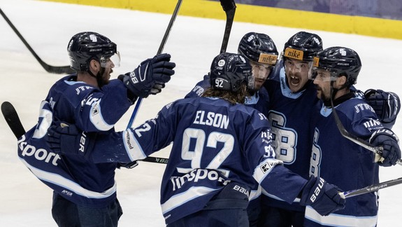 Hokej: Slovan zdolal v treťom finálovom zápase Nitru 4:2