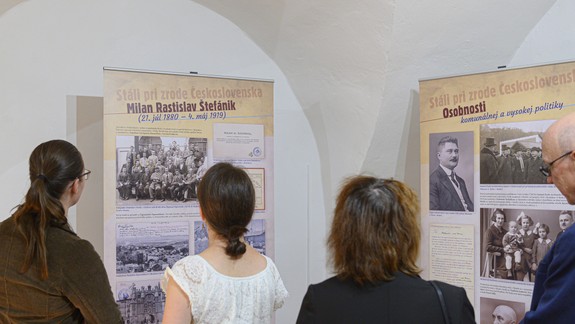 Výstava o budovaní Československa začala v Pezinku púť po Bratislavskej župe