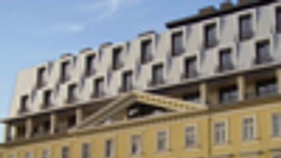 Palác zrekonštruujú do polovice septembra