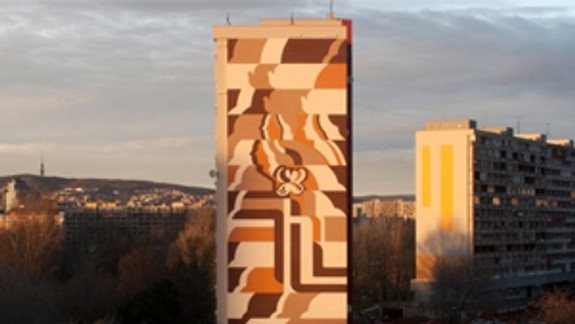 Obnovili poslednú monumentálnu maľbu na petržalskom sídlisku