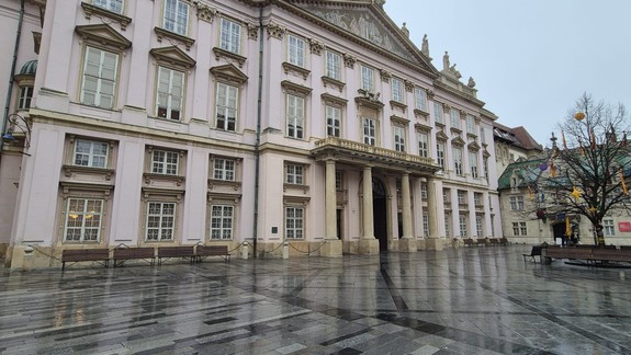 Zachránili ľudské životy: V Primaciálnom paláci ocenili mestských policajtov