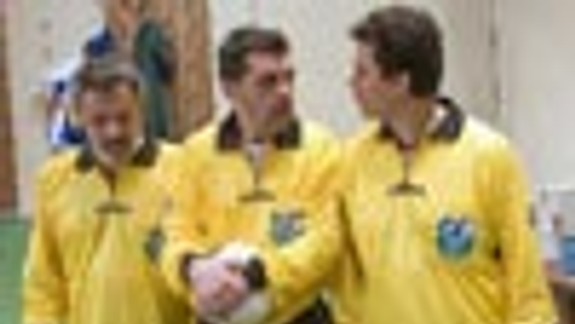 V Divadle West bojujú Rozhodcovia