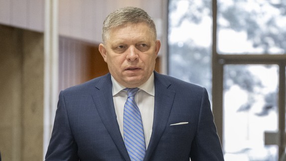 Poplach na úrade vlády! Ficovi doručili obálku s nábojom