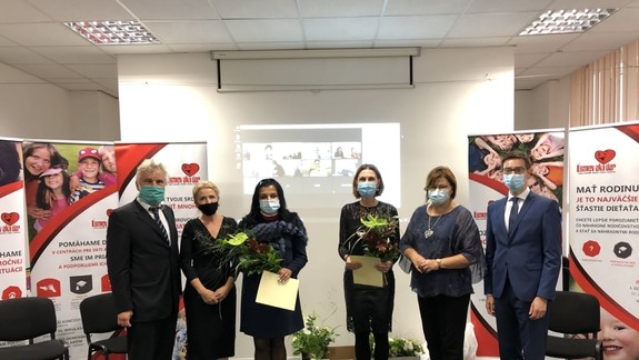 VIDEO: OZ Úsmev ako dar pokračuje v zbierke pre rodiny ohrozené pandémiou