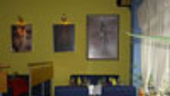 FRIENDS Café & Restaurant