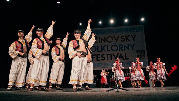 Hudba, tanec a tradičné umenie: Do Ružinova sa vracia Ružinovský folklórny festival
