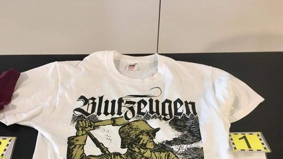 FOTO Akcia na letisku: Policajti zasiahli proti trojici podozrivej z extrémizmu