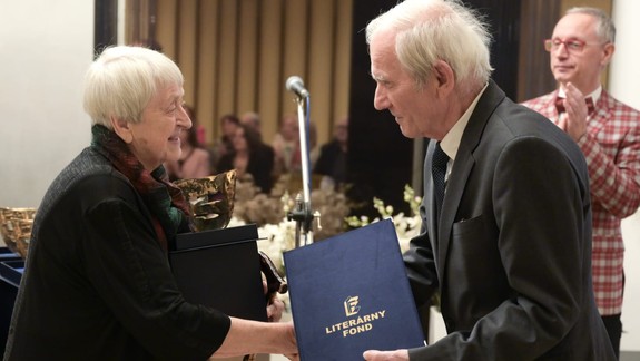 Literárny fond ocenil osobnosti divadla, rozhlasu a dabingu