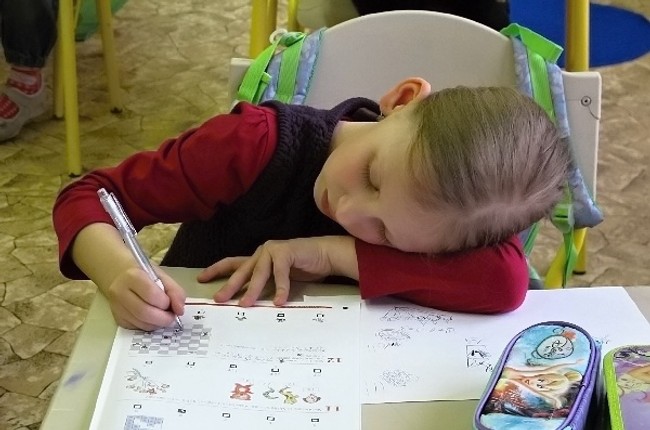 Čierne muža s obrovským vtáky