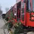 Študentský projekt priniesol na Miletičku Vianoce: Dajte si dobrotu vo vyzdobenej  električke