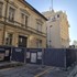 Pri rekonštrukcii Kúpeľov Grössling došlo k narušeniu statiky budovy, hrozí zrútenie steny, ulicu uzavreli