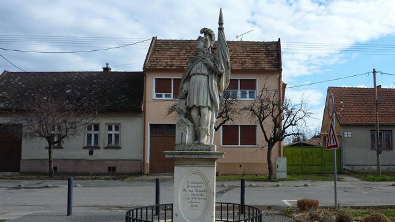 Sv. floriána previezli do ateliéru - florian_vajnory