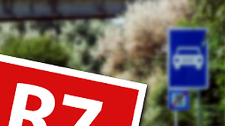 Okresný úrad koná o ďalšom úseku cesty r7 - cesta_R7