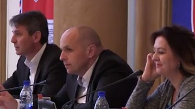 Poslanci neschválili prenájom vinice podnikateľovi rozinovi za euro - ZASTUP