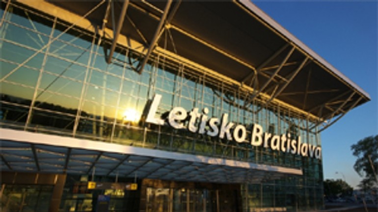 Z bratislavy sa už lieta aj do ďalších miest - letisko