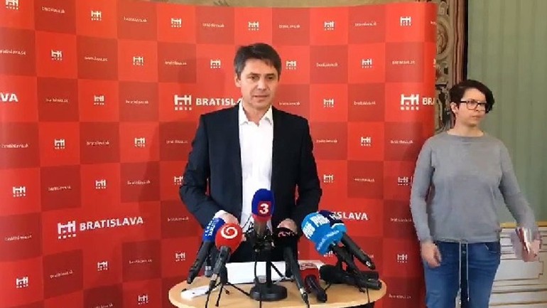 Ivo nesrovnal: spochybňovanie návrhu zákazu hazardu je trik, ako odpútať pozornosť - Nestovnal