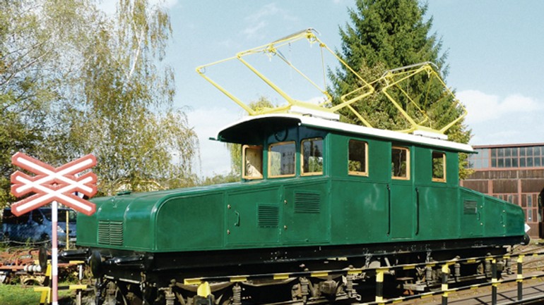 Zachránená viedenská električka sa v piatok predstaví bratislavčanom - elektricka_eg1