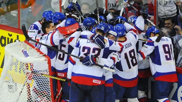 Slovenskí hokejisti budú na námestí v pondelok o 15.45 h - Hokej ms5