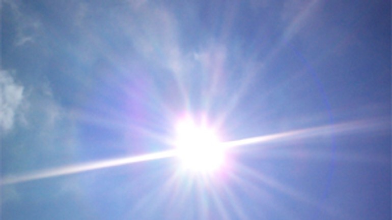 Meteorológovia varujú: cez víkend bude horúco - slnko