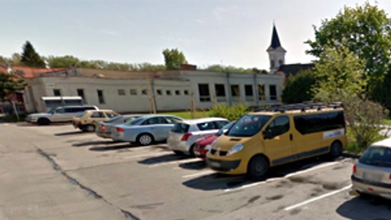 V rusovciach uvažujú o zmene dopravného značenia - rusovce_parkovanie