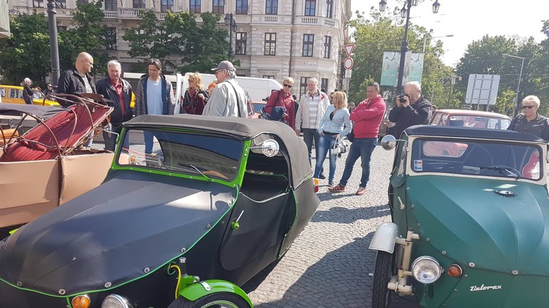 Veterány na námestí Ľ. Štúra