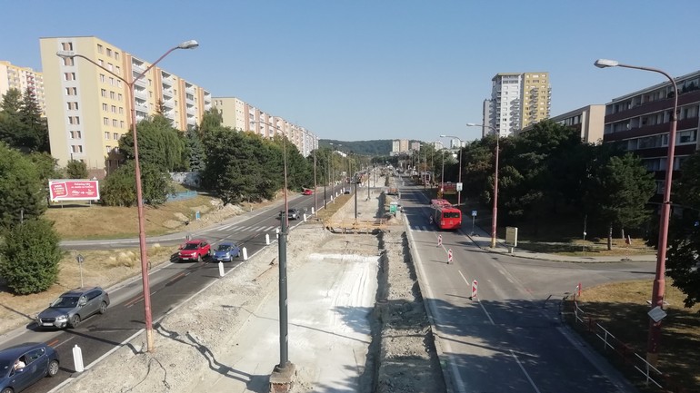 Rekonštrukcia Karlovesko - dúbravskej radiály