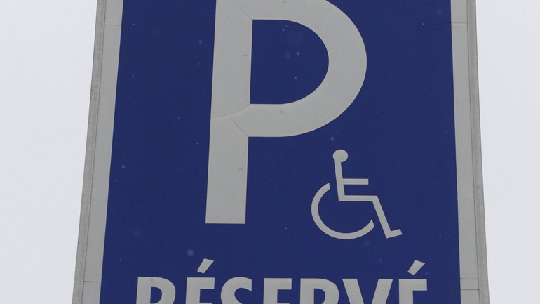 Značka - vyhradené parkovanie