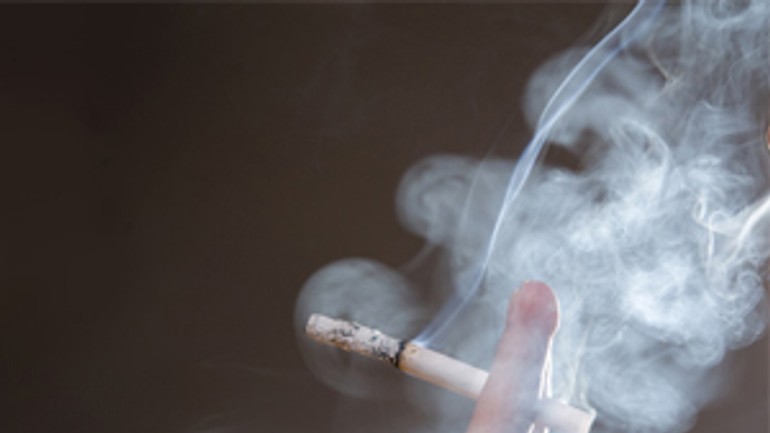 V nemocnici vás ovalí cigaretový dym - cigaretovy_dym