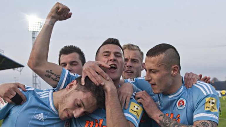 Šk slovan vyhral v dunajskej strede vďaka dvom penaltám - skslovan_dac