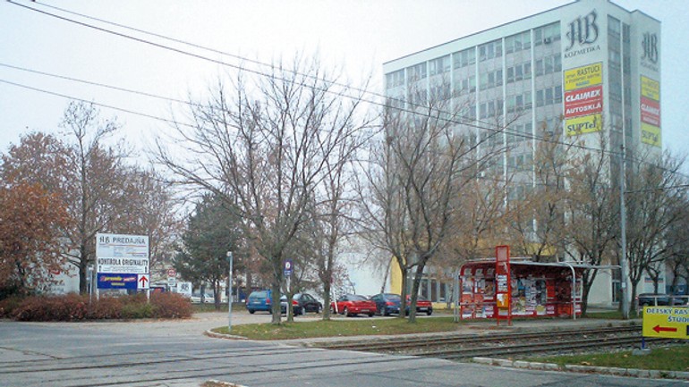 Areál ab kozmetika sa má zmeniť na obchodné centrum - Abkozmetika1