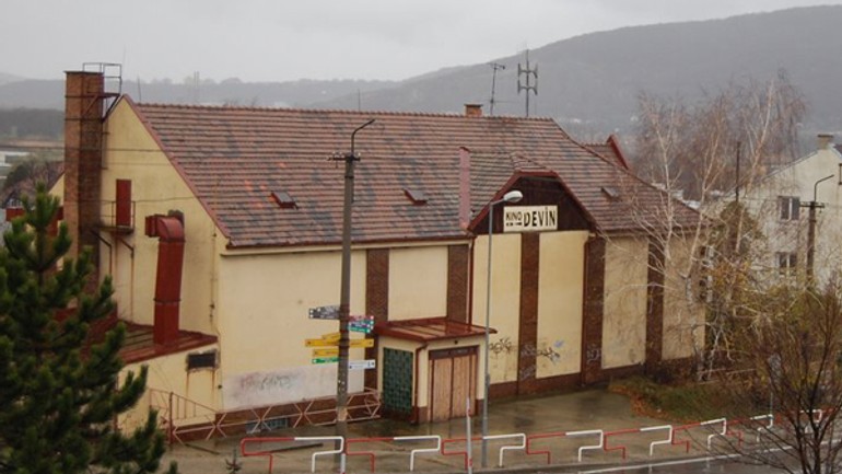 Devínska nová ves chce zrekonštruovať kino - kino_devin