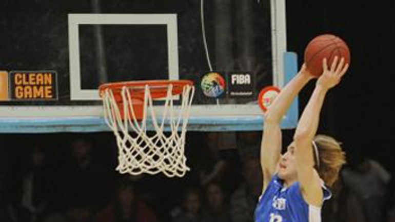 Výber západu zdolal v zápase hviezd východ 143:129 - allstars_game1