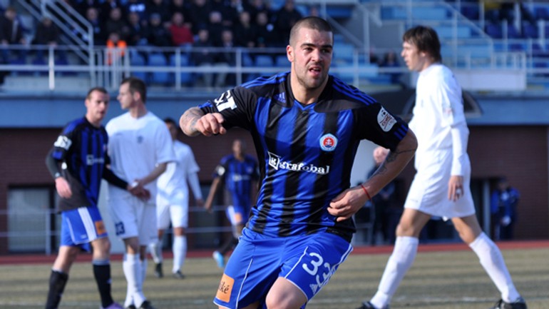 Slovan v dubnici len remízoval, zostáva štvrtý - Dc slovan1