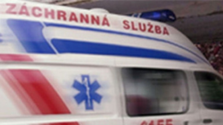 Pri dopravnej nehode na roľníckej ulici zahynul chodec - zachranna_sluzba