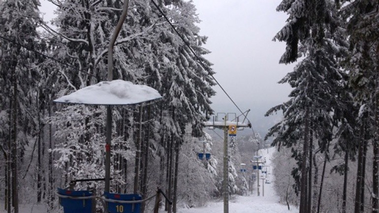 Z lanovky na kolibe cvične zachraňovali niekoľkých mužov - lanovka1