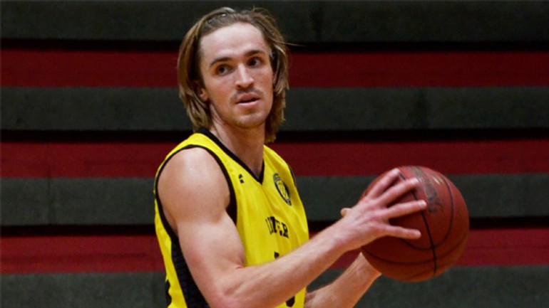 Basketbalisti interu začali cestu za obhajobou titulu víťazstvom - bkinter_graham