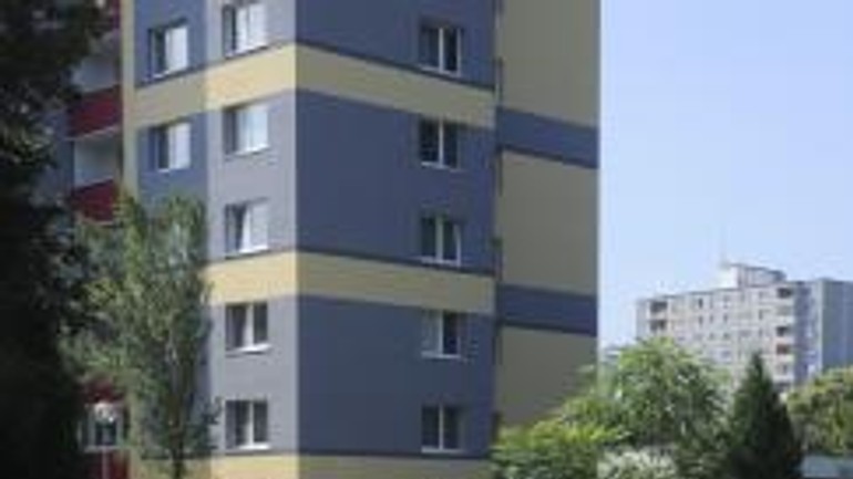 Dobrovoľníci upravili areál brána do života - Dobrovolnictvo 5