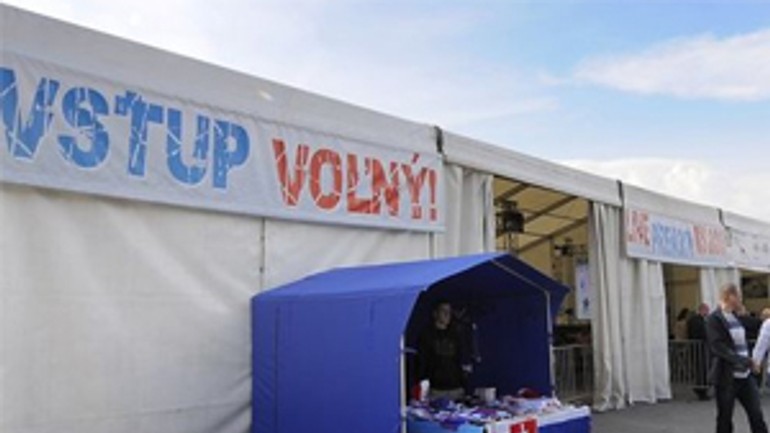 Sledovať hokej na plátne umožní petržalka a karlova ves - funzona_petrzalka