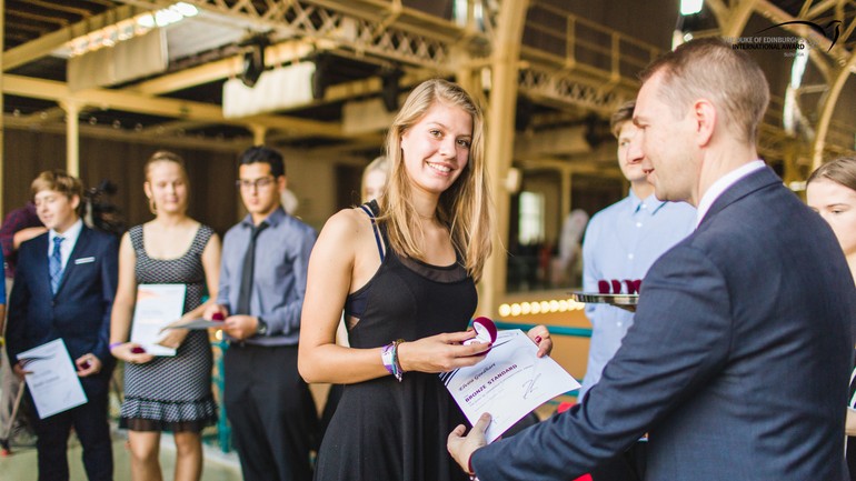 Odovzdávanie Medzinárodných cien vojvodu z Edinburghu